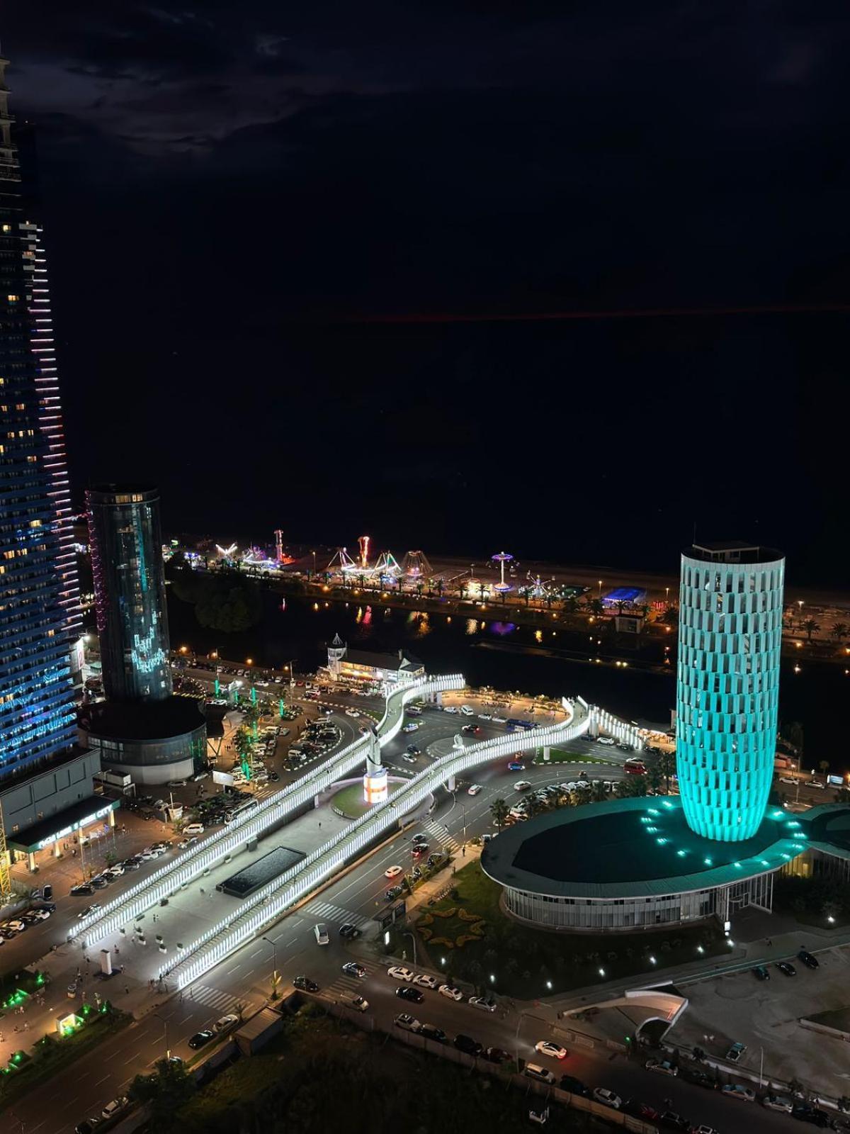 Moonlight Apart-Hotel Batumi Exterior foto